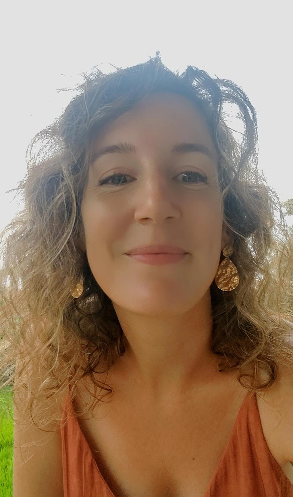 Cécile Fagot — Féminine Embodiment & Human Design
